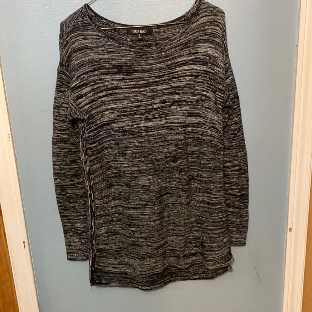 Grey Pullover sweater